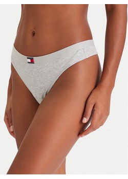 Tommy Hilfiger Komplet 3 par stringów UW0UW06139 Kolorowy ze sklepu MODIVO w kategorii Majtki damskie - zdjęcie 186708706
