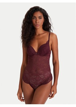 Hunkemöller Body Isadora 302441 Bordowy ze sklepu MODIVO w kategorii Body damskie - zdjęcie 186713149