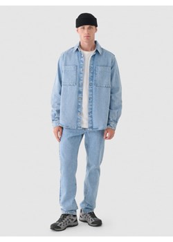 Męskie jeansy straight Outhorn OTHWAW24TJNSM006 - niebieskie ze sklepu Sportstylestory.com w kategorii Jeansy męskie - zdjęcie 186715187