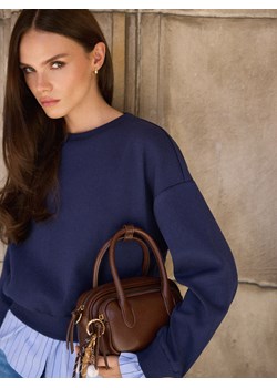 Mohito - Torebka z brelokiem - ciemnobrązowy - id: 929GD-89X - marki Mohito - 186717125 Mohito - Torebka z brelokiem - ciemnobrązowy ze sklepu Mohito w kategorii Kuferki - zdjęcie 186717125