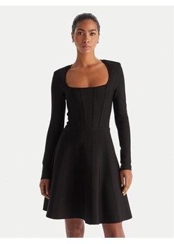 Marciano Guess Sukienka koktajlowa 5BGK11 5036Z Czarny Regular Fit ze sklepu MODIVO w kategorii Sukienki - zdjęcie 186732418