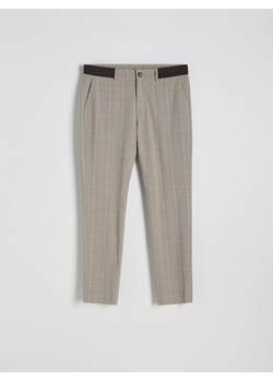 Reserved - Spodnie chino slim fit w kratę - beżowy ze sklepu Reserved w kategorii Spodnie męskie - zdjęcie 186739387