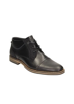 Bullboxer Trzewiki w kolorze czarnym ze sklepu Limango Polska w kategorii Półbuty męskie - zdjęcie 186740548