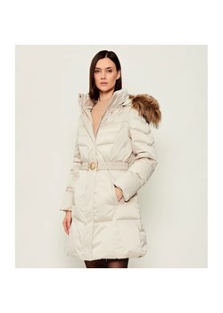 GUESS Puchowa kurtka MARINA | Regular Fit ze sklepu Gomez Fashion Store w kategorii Kurtki damskie - zdjęcie 186744796