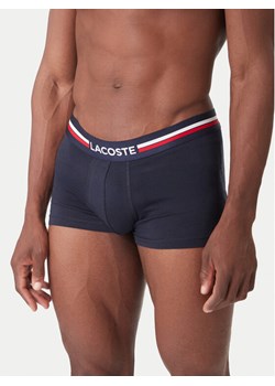 Lacoste Komplet 3 par bokserek 5H2382 Granatowy ze sklepu MODIVO w kategorii Majtki męskie - zdjęcie 186769105