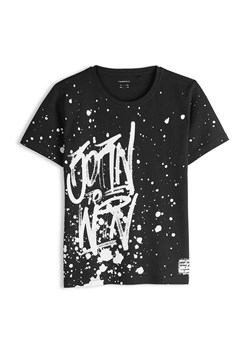 GATE Bawełniana koszulka z nadrukiem 7Y ze sklepu gateshop w kategorii T-shirty chłopięce - zdjęcie 186771426