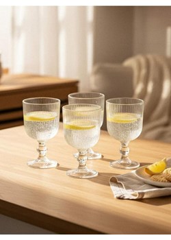 Sinsay - Ryflowane szklanki na nóżce 4 pack - biały - id: 302ES-00X - marki Sinsay - 186778548 Sinsay - Ryflowane szklanki na nóżce 4 pack - biały ze sklepu Sinsay w kategorii Szklanki - zdjęcie 186778548