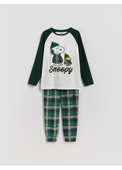 Reserved - Piżama SNOOPY - ciemnozielony - id: 627GX-79X - marki Reserved - 186779735 Reserved - Piżama SNOOPY - ciemnozielony ze sklepu Reserved w kategorii Piżamy dziecięce - zdjęcie 186779735