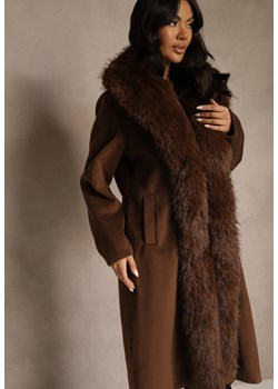 Brązowy Płaszcz z Odpinanym Futerkiem Lillvana - id: JHD-850899-448-COFFEE - marki Renee - 186782895 Brązowy Płaszcz z Odpinanym Futerkiem Lillvana ze sklepu renee.pl w kategorii Płaszcze damskie - zdjęcie 186782895
