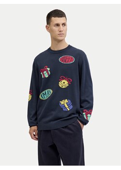 Jack&Jones Sweter Holiday 12287994 Granatowy Relaxed Fit ze sklepu MODIVO w kategorii Swetry męskie - zdjęcie 186795535