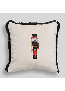Poszewka na poduszkę Toy Soldier Cheer 43x43 cm ze sklepu dekoria.pl w kategorii Dekoracje bożonarodzeniowe - zdjęcie 186797017