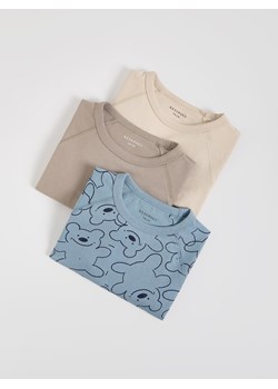 Reserved - Longsleeve 3 pack - beżowy - id: 107FI-08X - marki Reserved - 186797465 Reserved - Longsleeve 3 pack - beżowy ze sklepu Reserved w kategorii T-shirty chłopięce - zdjęcie 186797465