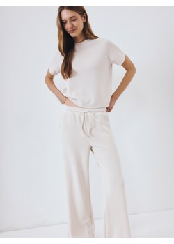 Reserved - Spodnie dresowe z modalem - beżowy ze sklepu Reserved w kategorii Spodnie damskie - zdjęcie 186798027