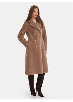 Guess Kożuch W5BL62 W4190 Beżowy Regular Fit ze sklepu MODIVO w kategorii Kożuchy - zdjęcie 186800187