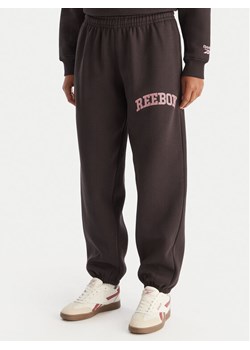 Reebok Spodnie dresowe Marvs RK25165CCW Szary Regular Fit ze sklepu MODIVO w kategorii Spodnie damskie - zdjęcie 186800199