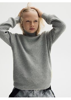 Reserved - Sweter z domieszką wełny - jasnoszary - id: 804BE-09M - marki Reserved - 186800986 Reserved - Sweter z domieszką wełny - jasnoszary ze sklepu Reserved w kategorii Bluzy chłopięce - zdjęcie 186800986