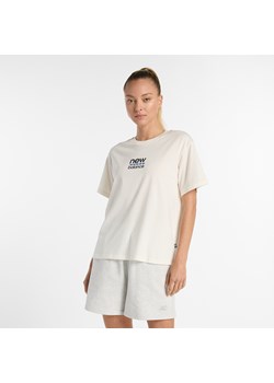 Koszulka damska New Balance WT51541SST – beżowa ze sklepu New Balance Poland w kategorii Bluzki damskie - zdjęcie 186804269