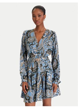 Guess Sukienka codzienna W5BK53 W2770 Niebieski Regular Fit - id: 0000305461872 - marki Guess - 186811105 Guess Sukienka codzienna W5BK53 W2770 Niebieski Regular Fit ze sklepu MODIVO w kategorii Sukienki - zdjęcie 186811105