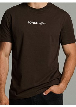 Sinsay - Bawełniana koszulka z napisem - brązowy ze sklepu Sinsay w kategorii T-shirty męskie - zdjęcie 186812515