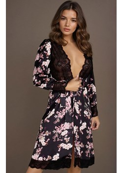 Satynowy szlafrok damski w kwiaty Maranto LC 90596, Kolor czarny-kwiaty, Rozmiar S/M, LivCo Corsetti Fashion - id: 140153 - marki Livia Corsetti - 186813678 Satynowy szlafrok damski w kwiaty Maranto LC 90596, Kolor czarny-kwiaty, Rozmiar S/M, LivCo Corsetti Fashion ze sklepu Intymna w kategorii Szlafroki damskie - zdjęcie 186813678