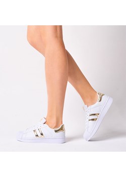 Białe sportowe buty damskie Vices Q43-37 ze sklepu suzana.pl w kategorii Trampki damskie - zdjęcie 186815457