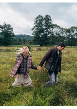 Reserved - Pikowana kurtka z kapturem - ciemnobrązowy - id: 041HV-89X - marki Reserved - 186816155 Reserved - Pikowana kurtka z kapturem - ciemnobrązowy ze sklepu Reserved w kategorii Kurtki damskie - zdjęcie 186816155