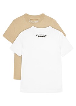 Calvin Klein Jeans Komplet t-shirtów Embro Logo IB0IB02529 D Kolorowy Regular Fit - id: 0000305051561 - marki Calvin Klein - 186821806 Calvin Klein Jeans Komplet t-shirtów Embro Logo IB0IB02529 D Kolorowy Regular Fit ze sklepu MODIVO w kategorii T-shirty chłopięce - zdjęcie 186821806
