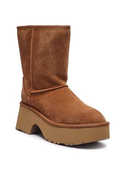 UGG Skórzane śniegowce CLASSIC SHORT NEW HEIGHTS | z dodatkiem wełny ze sklepu Gomez Fashion Store w kategorii Śniegowce damskie - zdjęcie 186826166