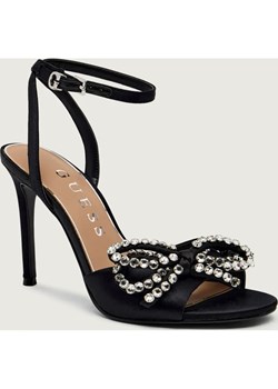 Guess Szpilki CHARMIN ze sklepu Gomez Fashion Store w kategorii Czółenka - zdjęcie 186826245