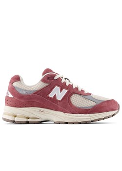 Buty unisex New Balance U2002RS - bordowe - id: 3241322 - marki New Balance - 187057155 Buty unisex New Balance U2002RS - bordowe ze sklepu streetstyle24.pl w kategorii Buty sportowe męskie - zdjęcie 187057155