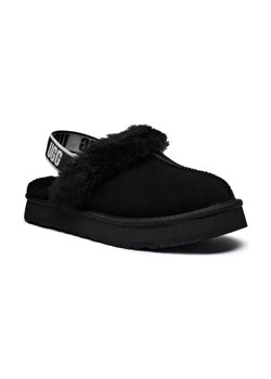 UGG Skórzane obuwie domowe FUNKETTE ze sklepu Gomez Fashion Store w kategorii Kapcie dziecięce - zdjęcie 187057676