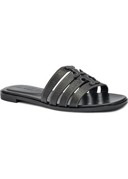 TORY BURCH Skórzane klapki ines - id: TO244W000022006 - marki Tory Burch - 187058469 TORY BURCH Skórzane klapki ines ze sklepu Gomez Fashion Store w kategorii Klapki damskie - zdjęcie 187058469