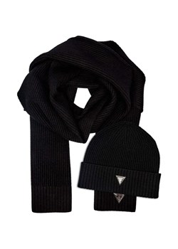 GUESS Szal + czapka - id: GJ245M000052058 - marki Guess - 187187728 GUESS Szal + czapka ze sklepu Gomez Fashion Store w kategorii Czapki zimowe męskie - zdjęcie 187187728