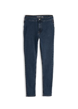 GATE Basic obcisłe jeansy 32 ze sklepu gateshop w kategorii Jeansy damskie - zdjęcie 187203125