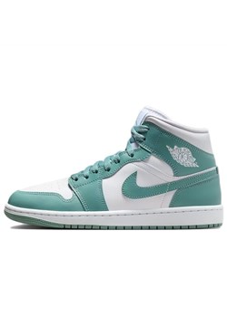 Buty damskie Nike Air Jordan 1 Mid BQ6472-138 - biało- zielone - id: 3241334 - marki Jordan - 187210677 Buty damskie Nike Air Jordan 1 Mid BQ6472-138 - biało- zielone ze sklepu streetstyle24.pl w kategorii Buty sportowe damskie - zdjęcie 187210677