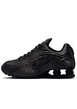Buty młodzieżowe Nike Shox R4 CW2626-003 - czarne ze sklepu streetstyle24.pl w kategorii Buty sportowe dziecięce - zdjęcie 187210686