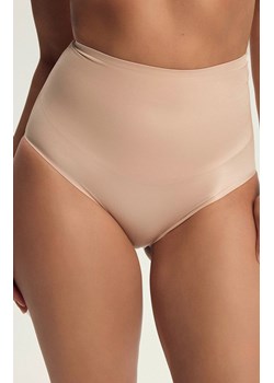 Esotiq majtki damskie modelujące Silky 43941-80X, Kolor beżowy, Rozmiar L, Esotiq - id: 221130 - marki Esotiq - 187211328 Esotiq majtki damskie modelujące Silky 43941-80X, Kolor beżowy, Rozmiar L, Esotiq ze sklepu Intymna w kategorii Majtki damskie - zdjęcie 187211328