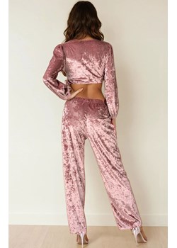 Zmysłowy różowy komplet damski Setisa LC 90655, Kolor różowy, Rozmiar S/M, LivCo Corsetti Fashion - id: 220875 - marki Livia Corsetti - 187211396 Zmysłowy różowy komplet damski Setisa LC 90655, Kolor różowy, Rozmiar S/M, LivCo Corsetti Fashion ze sklepu Intymna w kategorii Piżamy damskie - zdjęcie 187211396