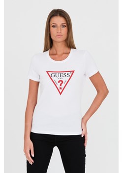 GUESS Biały damski t-shirt bawełniany Original Tee, Rozmiar L - id: 6516 - marki Guess - 187216646 GUESS Biały damski t-shirt bawełniany Original Tee, Rozmiar L ze sklepu outfit.pl w kategorii Bluzki damskie - zdjęcie 187216646