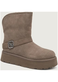 Guess Śniegowce DOLSAY2 - id: GU255W000263C22 - marki Guess - 187220049 Guess Śniegowce DOLSAY2 ze sklepu Gomez Fashion Store w kategorii Śniegowce damskie - zdjęcie 187220049