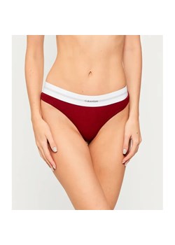 Calvin Klein Underwear Stringi ze sklepu Gomez Fashion Store w kategorii Majtki damskie - zdjęcie 187221358