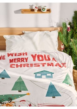 Sinsay - Świąteczna narzuta na łóżko z nadrukiem i napisem We wish you a Merry Christmas - wielobarwny - id: 864CA-MLC - marki Sinsay - 187225588 Sinsay - Świąteczna narzuta na łóżko z nadrukiem i napisem We wish you a Merry Christmas - wielobarwny ze sklepu Sinsay w kategorii Narzuty i kapy - zdjęcie 187225588