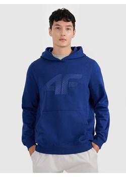 Męska bluza nierozpinana z kapturem 4F 4FWMM00TSWSM1766 - granatowa ze sklepu Sportstylestory.com w kategorii Bluzy męskie - zdjęcie 187226235