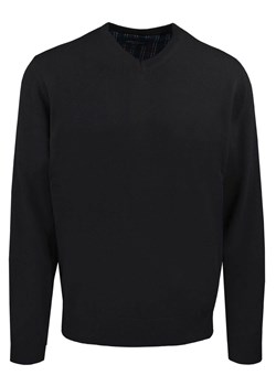 Męski, Bawełniany Sweter w Serek (V-neck) - Adriano Guinari - Czarny SWADGaw25BLACKv - id: 24261 - marki Adriano Guinari - 187229079 Męski, Bawełniany Sweter w Serek (V-neck) - Adriano Guinari - Czarny SWADGaw25BLACKv ze sklepu JegoSzafa.pl w kategorii Swetry męskie - zdjęcie 187229079