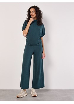 Apricot Sweter w kolorze morskim - id: 17740018 - marki APRICOT - 187229967 Apricot Sweter w kolorze morskim ze sklepu Limango Polska w kategorii Swetry damskie - zdjęcie 187229967