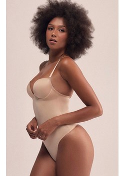 Esotiq body damskie modelujące Silky 43945-80X, Kolor beżowy, Rozmiar L, Esotiq - id: 221133 - marki Esotiq - 187238628 Esotiq body damskie modelujące Silky 43945-80X, Kolor beżowy, Rozmiar L, Esotiq ze sklepu Primodo w kategorii Bielizna wyszczuplająca - zdjęcie 187238628