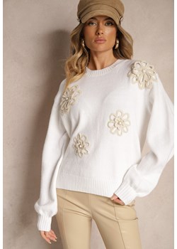 Biały Sweter z Bawełną Ozdobiony Kwiatami 3D Esenavia - id: 3866-MIX4K-71-WHITE - marki Renee - 187239575 Biały Sweter z Bawełną Ozdobiony Kwiatami 3D Esenavia ze sklepu renee.pl w kategorii Swetry damskie - zdjęcie 187239575