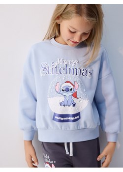 Reserved - Świąteczna bluza Lilo i Stitch - jasnoniebieski - id: 299FA-50X - marki Reserved - 187240615 Reserved - Świąteczna bluza Lilo i Stitch - jasnoniebieski ze sklepu Reserved w kategorii Bluzy dziewczęce - zdjęcie 187240615