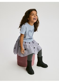 Reserved - Bawełniany t-shirt z aplikacją - jasnoniebieski - id: 572FT-05X - marki Reserved - 187242456 Reserved - Bawełniany t-shirt z aplikacją - jasnoniebieski ze sklepu Reserved w kategorii Bluzki dziewczęce - zdjęcie 187242456