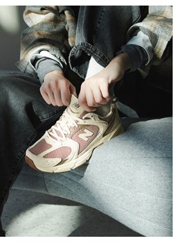 New Balance Sneakersy U530SUA Beżowy ze sklepu MODIVO w kategorii Buty sportowe damskie - zdjęcie 187250818